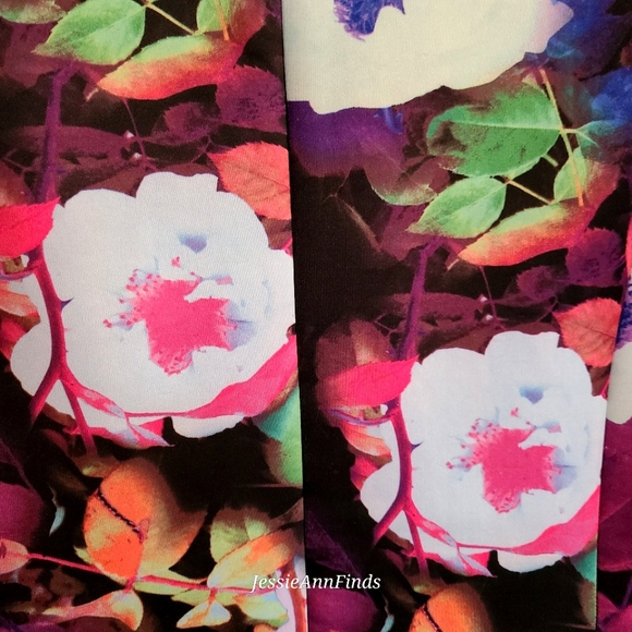 Betsey Johnson Colorful Pink Purple Floral Fit and Flare Dress Size 12 - Picture 8 of 9